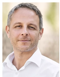 Dr. Raphael Schoen
